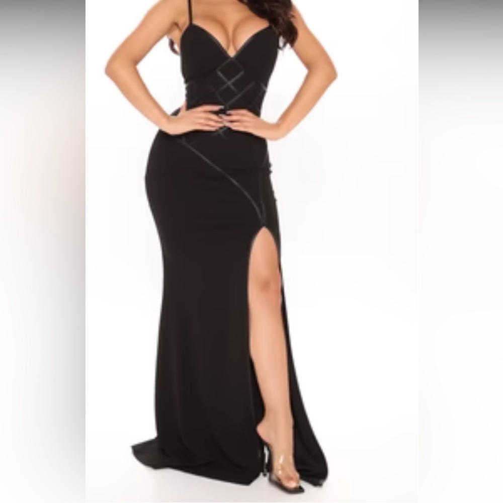 Black Maxi Dress  (Small) - Prom/Ball Gown